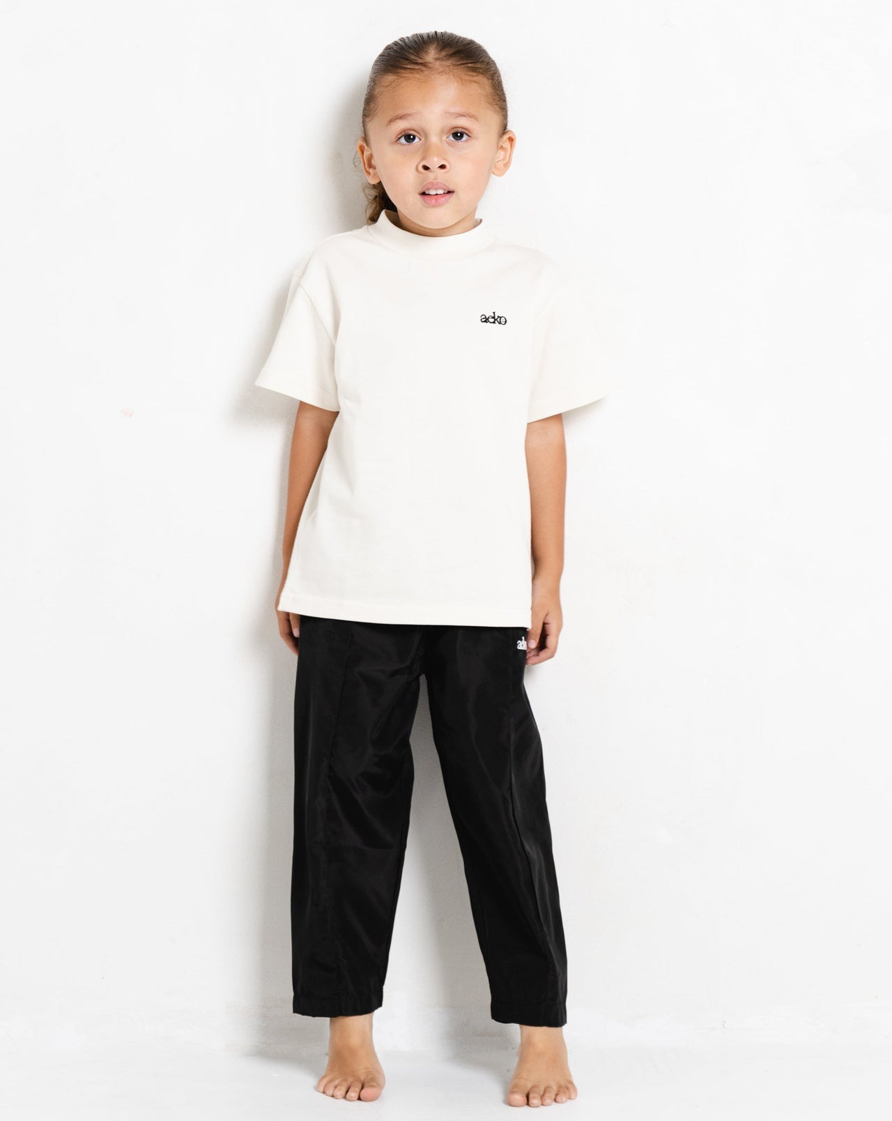 Slim Cut Logo Embroidery T-Shirt